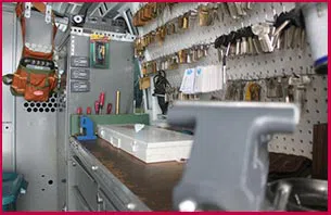 Locksmiths In Chula Vista Chula Vista, CA 619-210-0320 - 16-mobile-locksmith